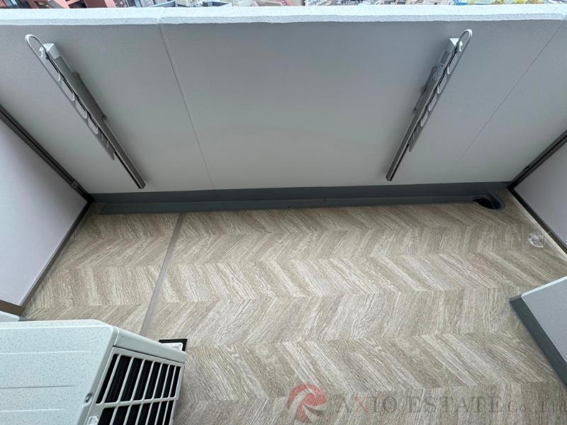 21/30 バルコニー