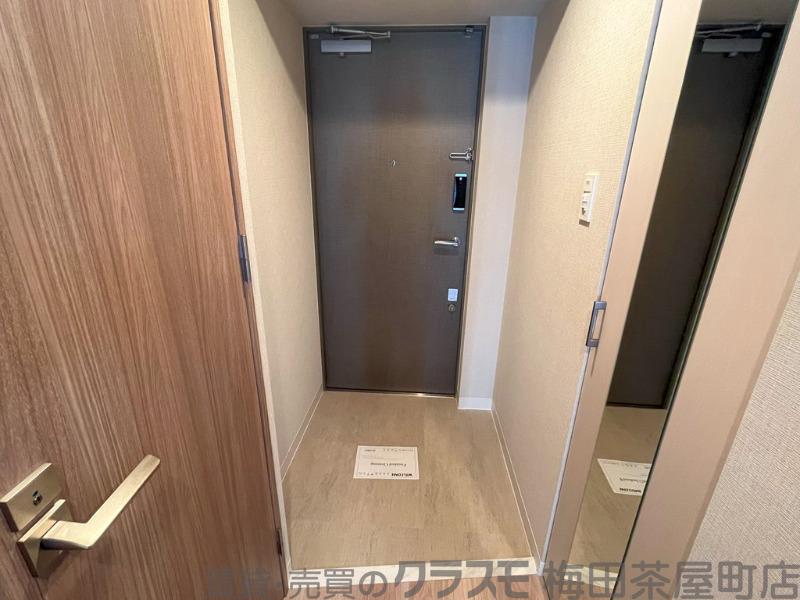 14/30 玄関