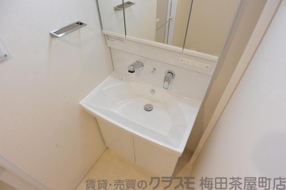 25/30 洗面