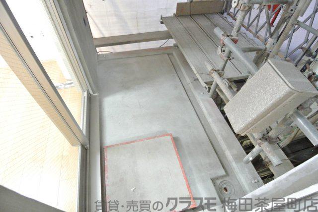 28/30 バルコニー