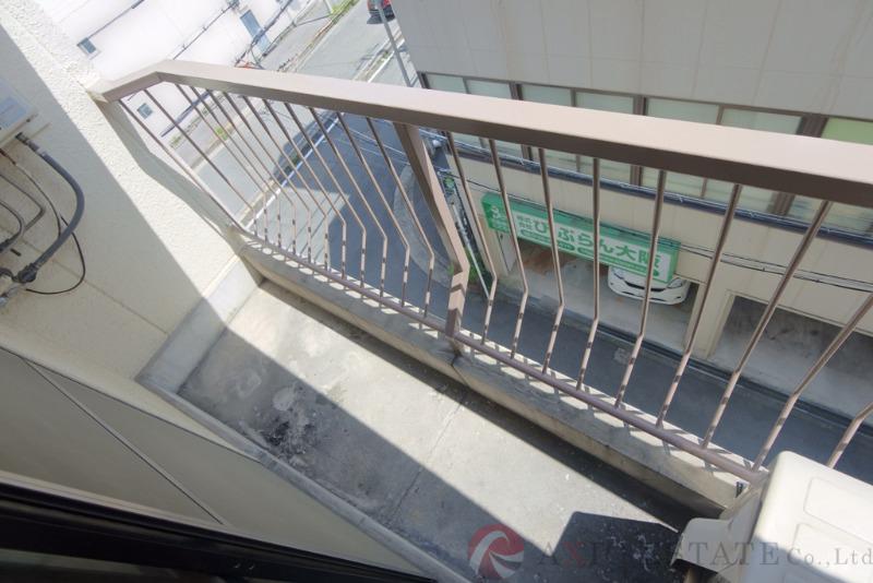 23/30 バルコニー