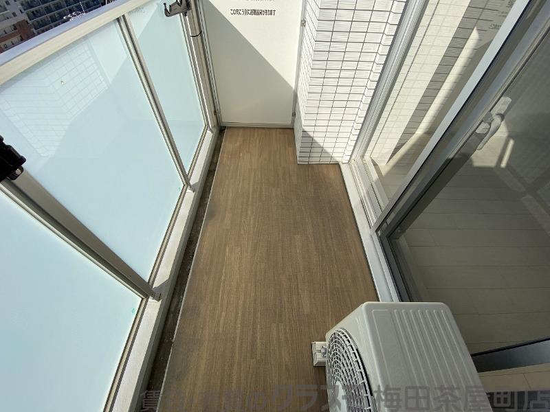 21/30 バルコニー