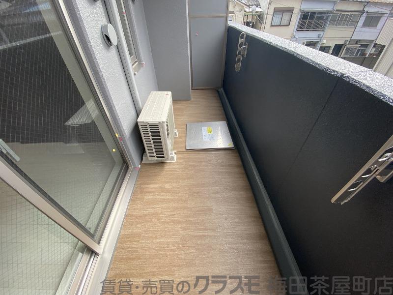 21/30 バルコニー