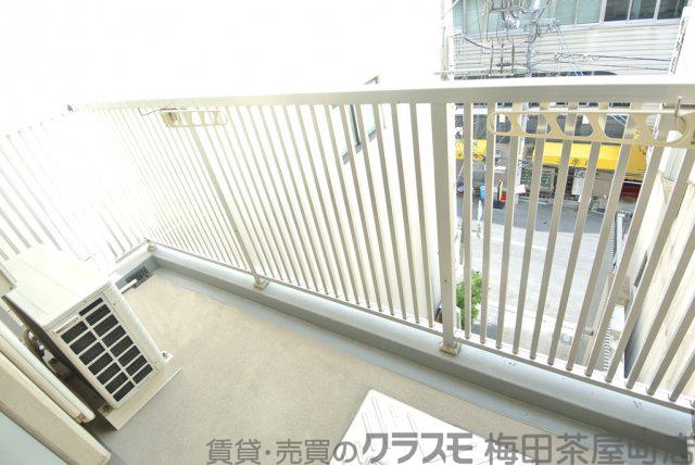 21/30 バルコニー