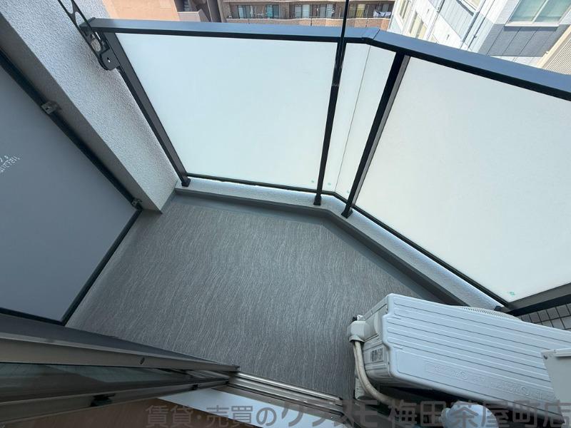 23/30 バルコニー