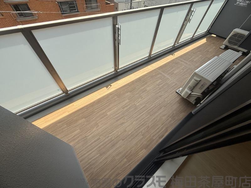 25/30 バルコニー