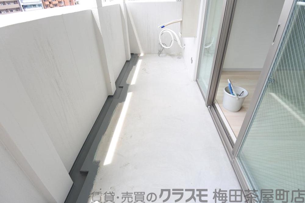 21/30 バルコニー