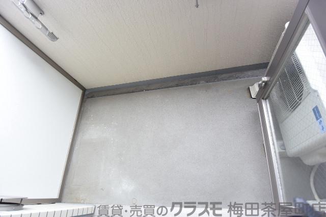 21/30 バルコニー