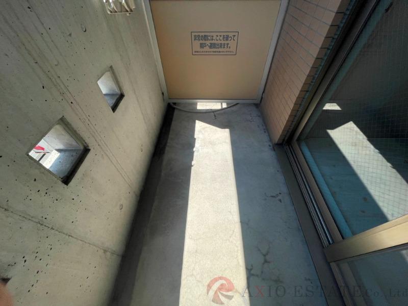 21/30 バルコニー