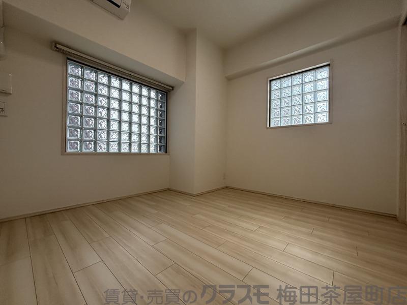 14/30 寝室