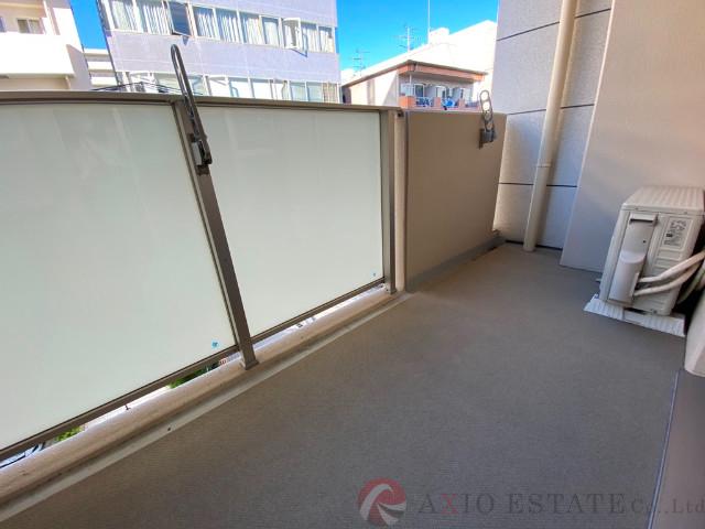 23/30 バルコニー