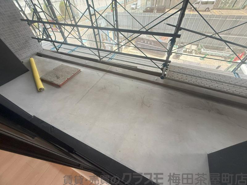 26/30 バルコニー