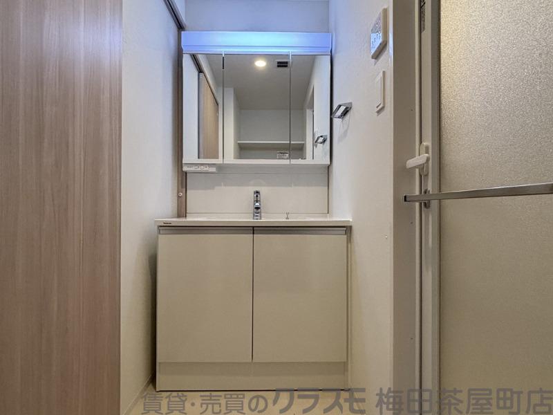 24/30 洗面