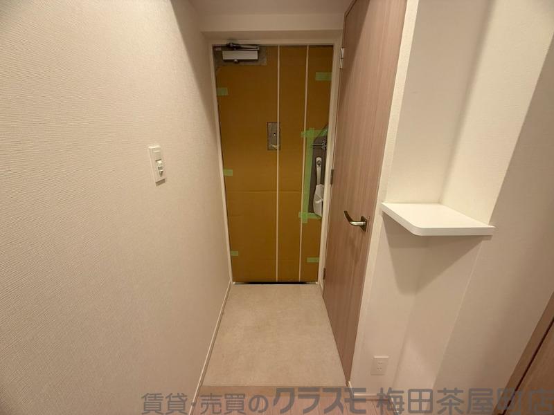 17/30 玄関
