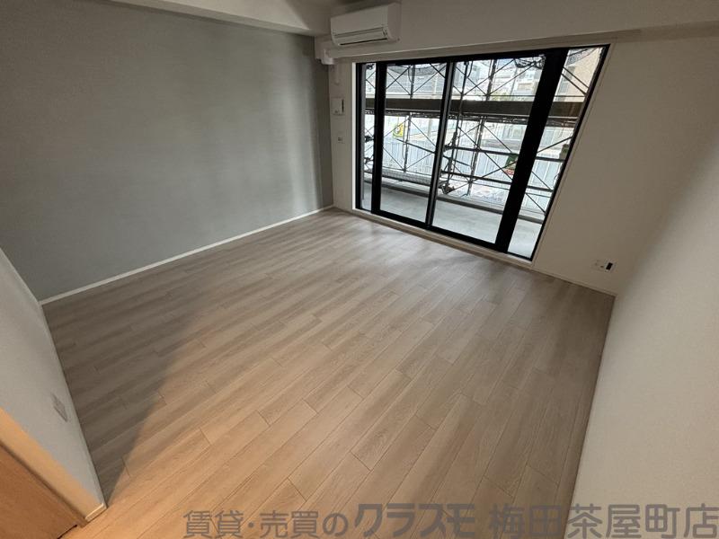 14/30 室内