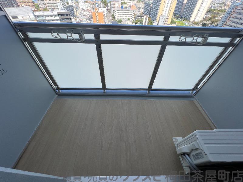 21/30 バルコニー