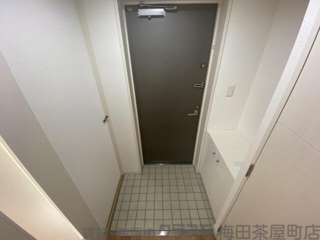 14/30 玄関