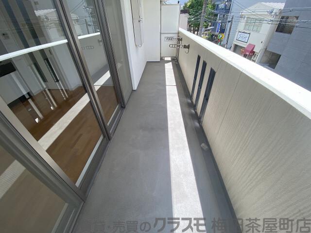 21/30 バルコニー