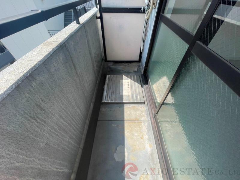 21/30 バルコニー