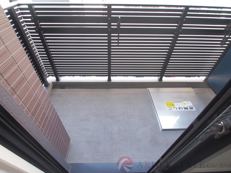 23/30 バルコニー