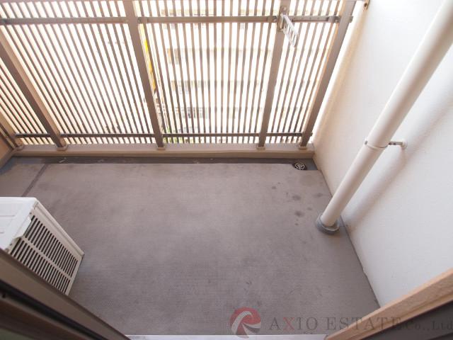 25/30 バルコニー