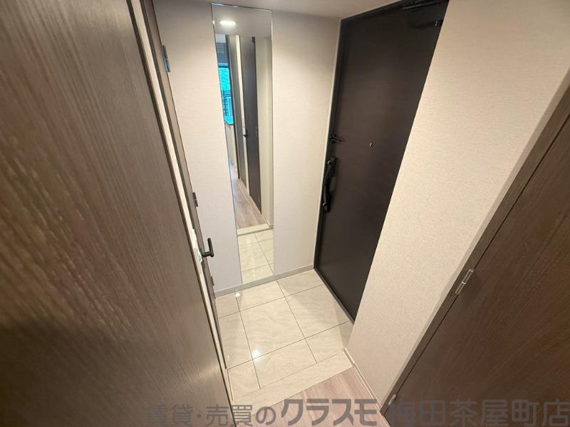 18/30 玄関