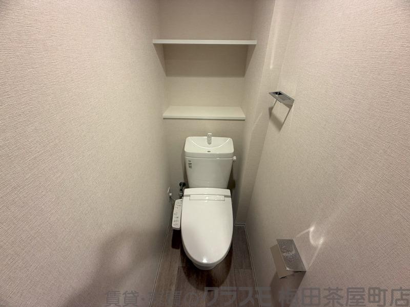 22/30 トイレ