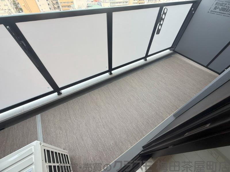 23/30 バルコニー