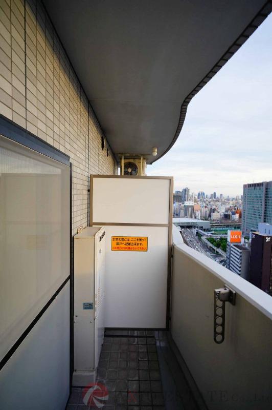 21/30 バルコニー