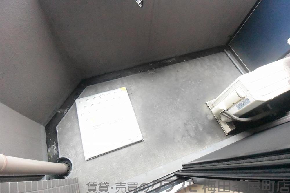 21/30 バルコニー