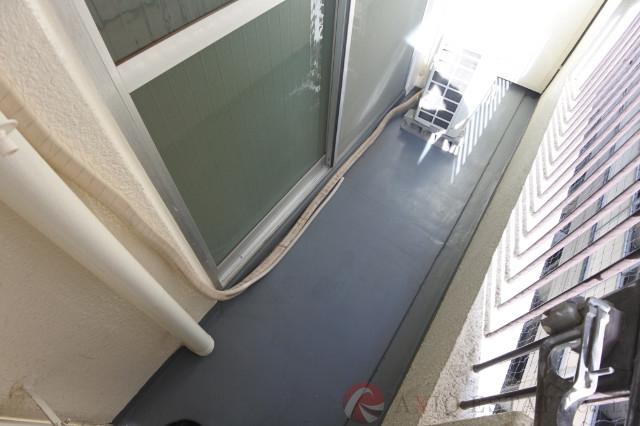 21/30 バルコニー
