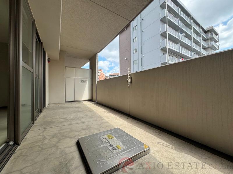 23/30 バルコニー