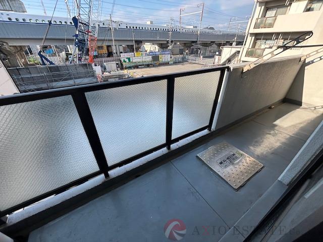 21/30 バルコニー