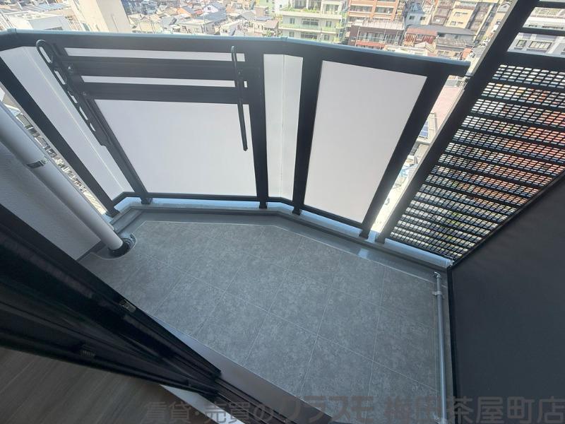 26/30 バルコニー