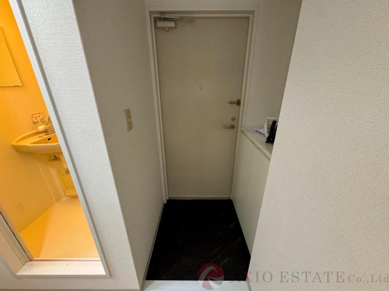 14/30 玄関