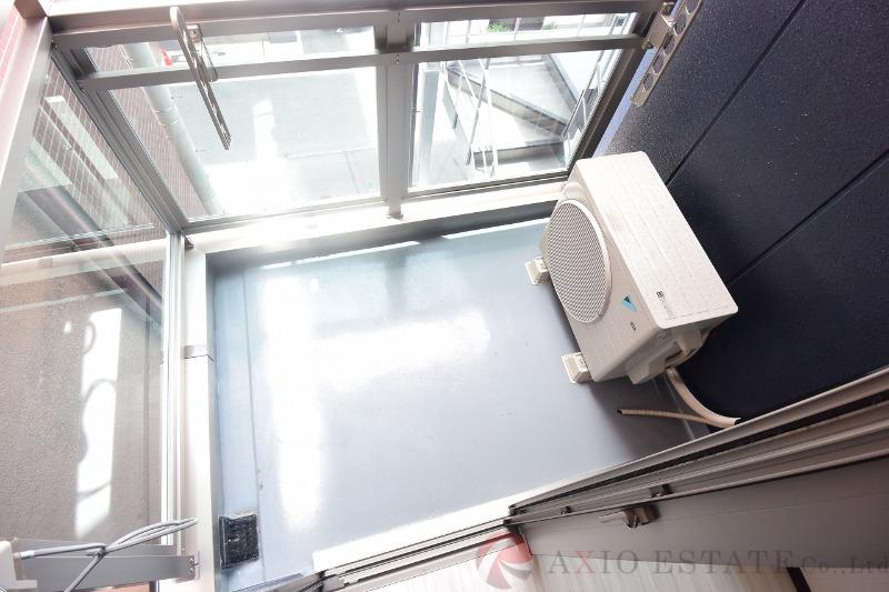 21/30 バルコニー