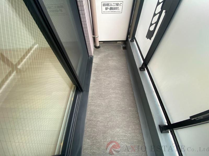 21/30 バルコニー