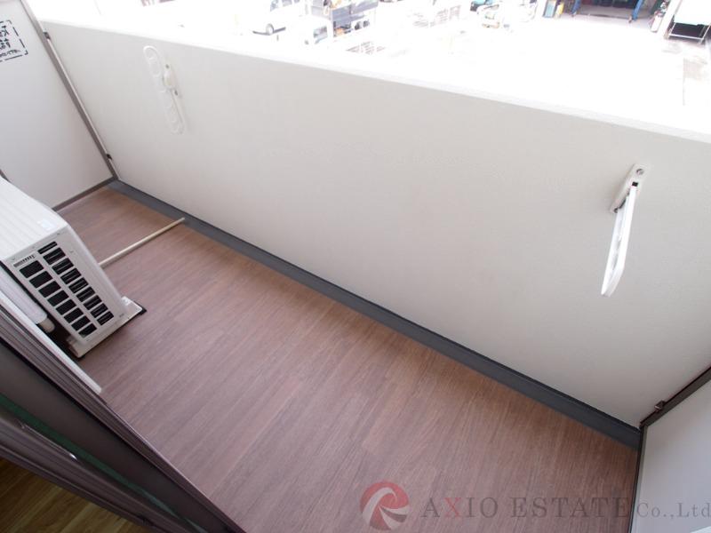 26/30 バルコニー