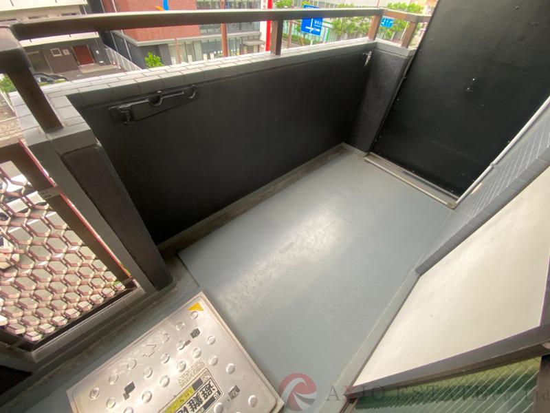 21/30 バルコニー