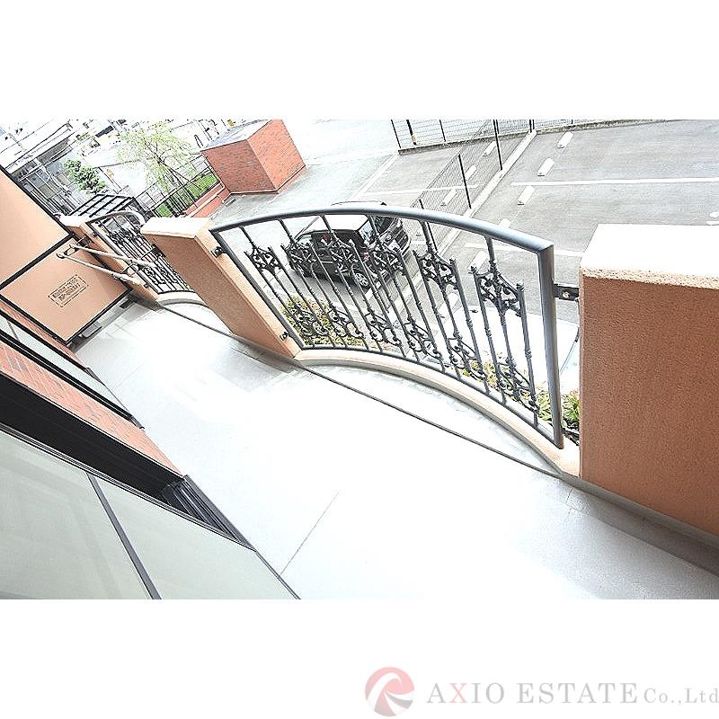 26/30 バルコニー