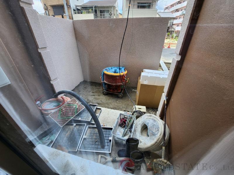 21/30 バルコニー