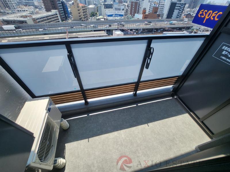 25/30 バルコニー