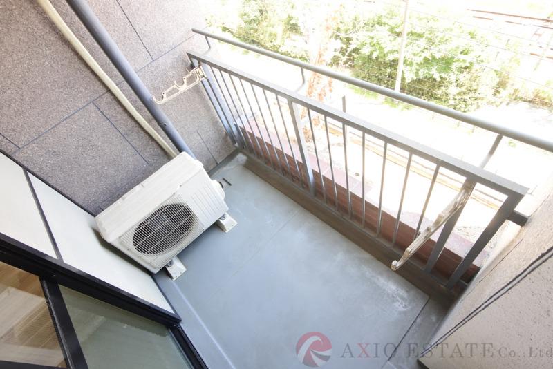 25/30 バルコニー