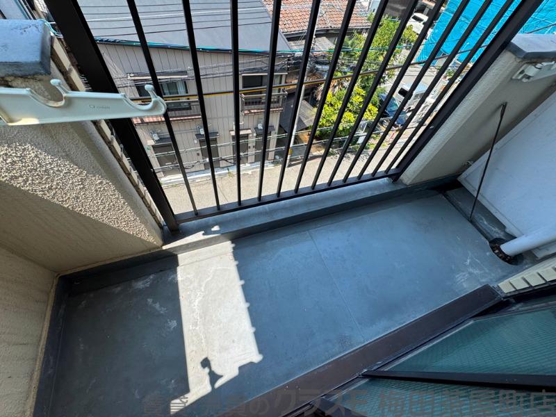 21/30 バルコニー