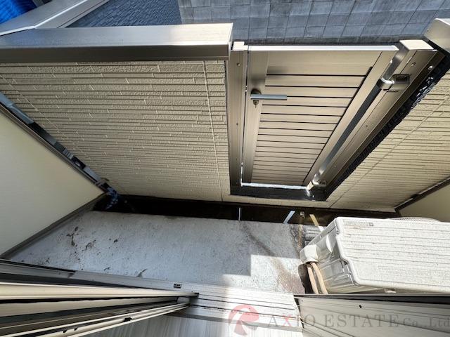 21/30 バルコニー