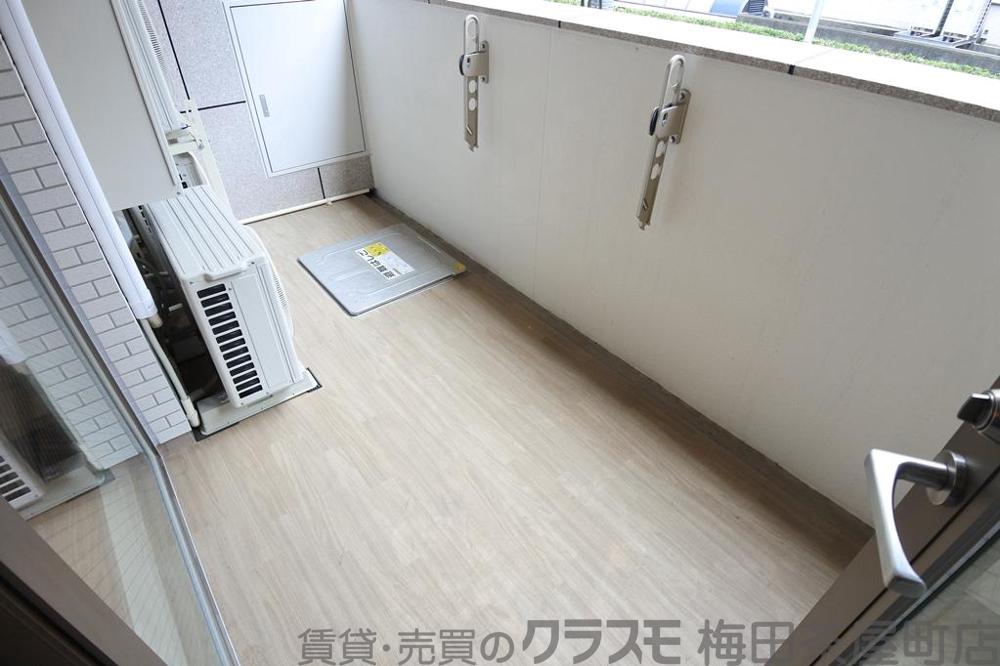 21/30 バルコニー