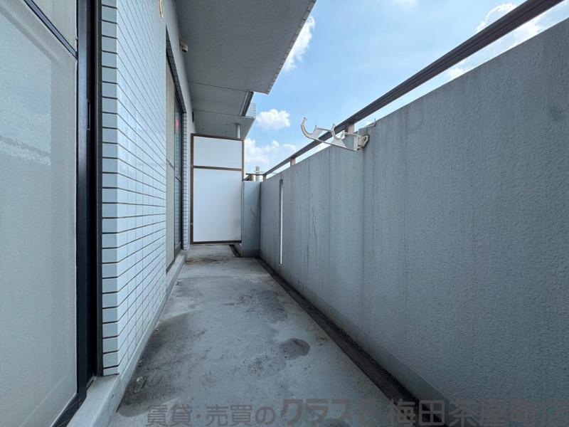 22/30 バルコニー