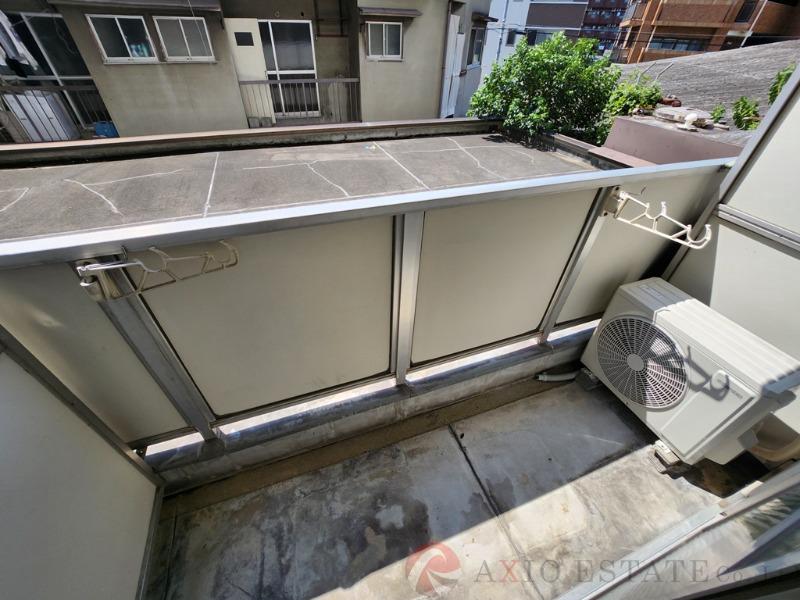 21/30 バルコニー