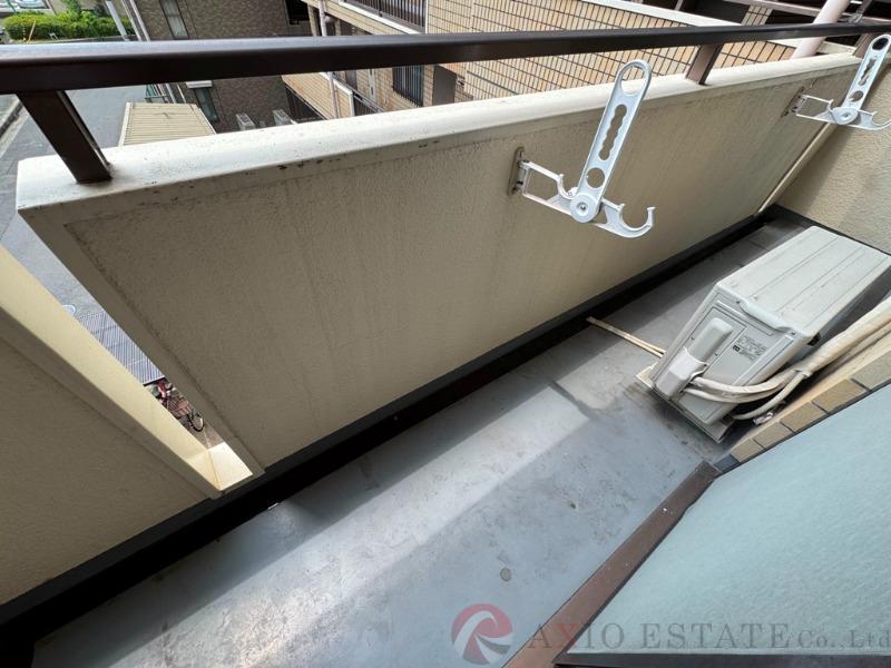 21/30 バルコニー