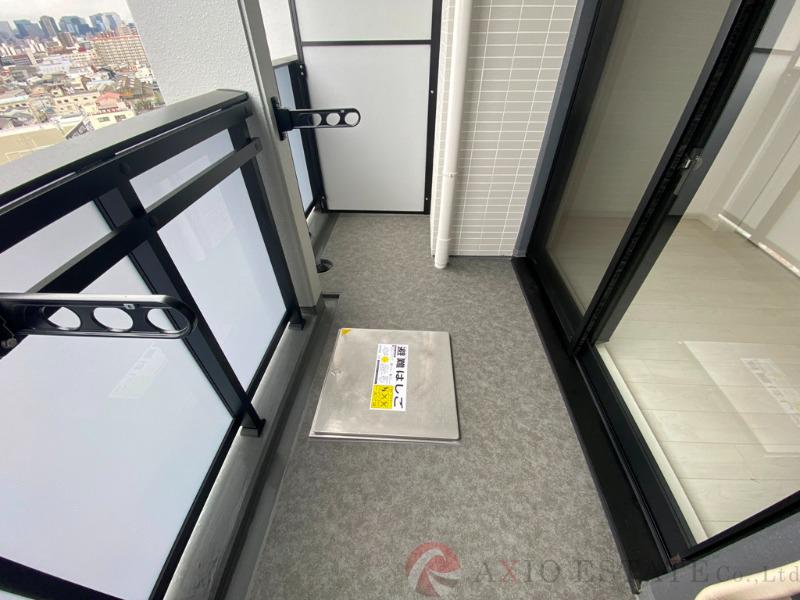 21/30 バルコニー